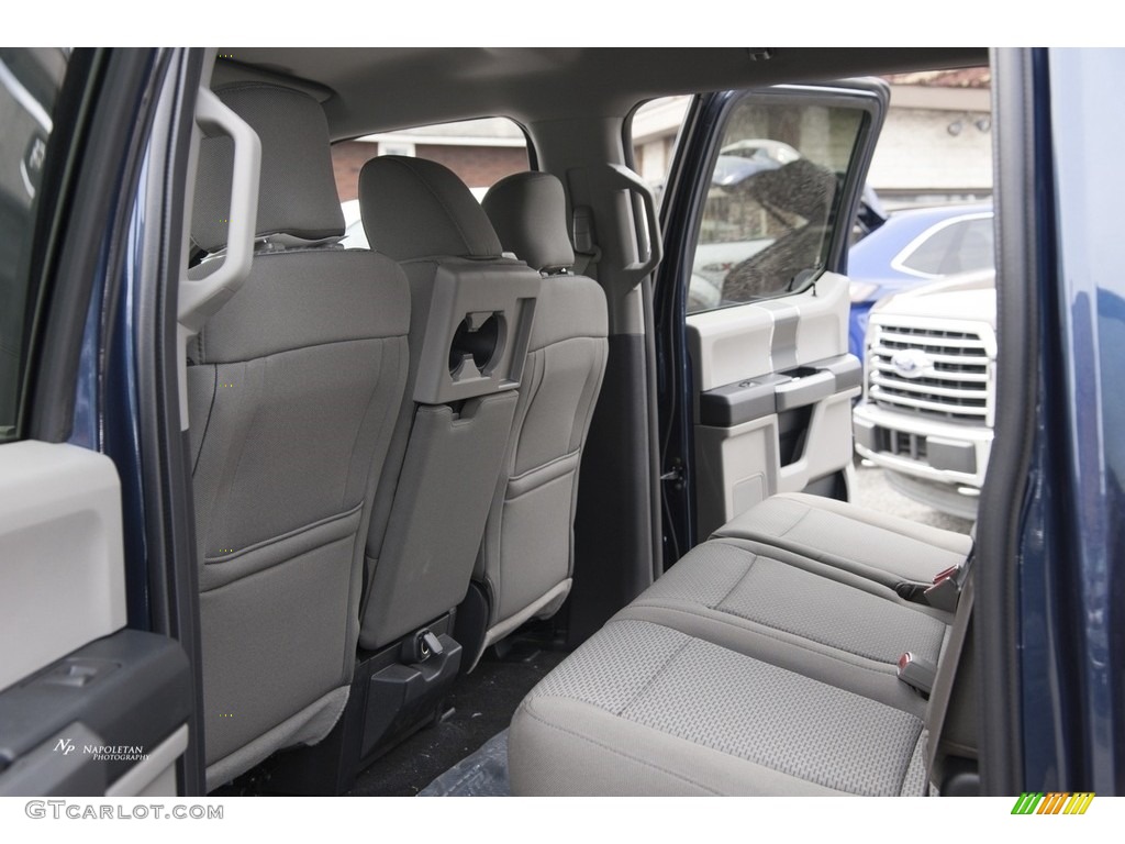 2017 F150 XLT SuperCrew 4x4 - Blue Jeans / Earth Gray photo #12