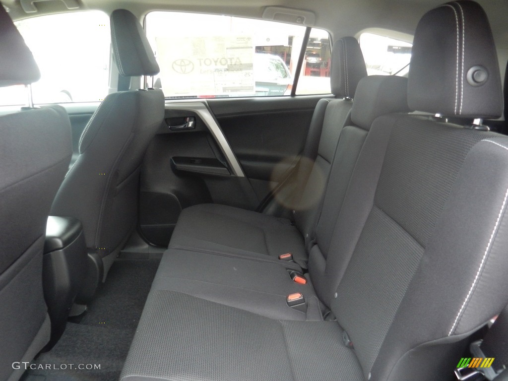2017 RAV4 XLE - Magnetic Gray Metallic / Black photo #5