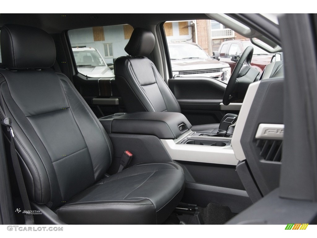 2017 F150 Lariat SuperCrew 4X4 - White Platinum / Black photo #11