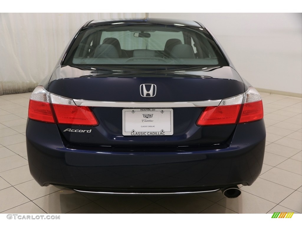2014 Accord LX Sedan - Obsidian Blue Pearl / Gray photo #17