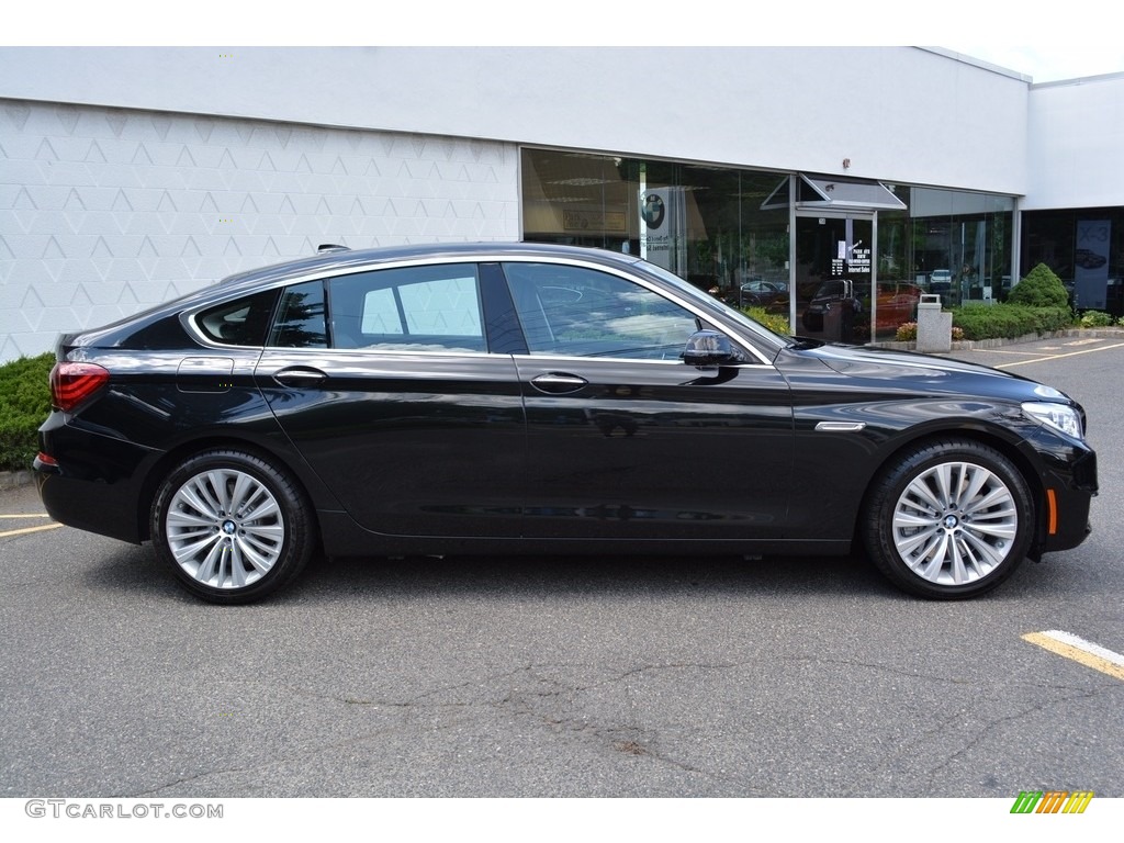2017 5 Series 550i xDrive Gran Turismo - Black Sapphire Metallic / Black photo #2