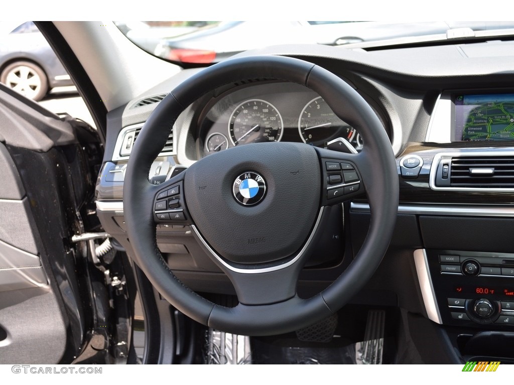 2017 BMW 5 Series 550i xDrive Gran Turismo Steering Wheel Photos