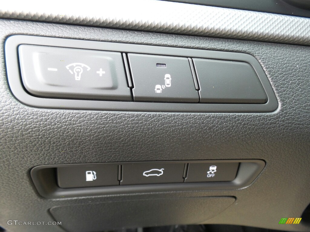 2018 Hyundai Sonata SE Controls Photo #121515674