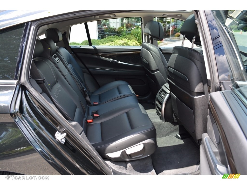 2017 BMW 5 Series 550i xDrive Gran Turismo Rear Seat Photos