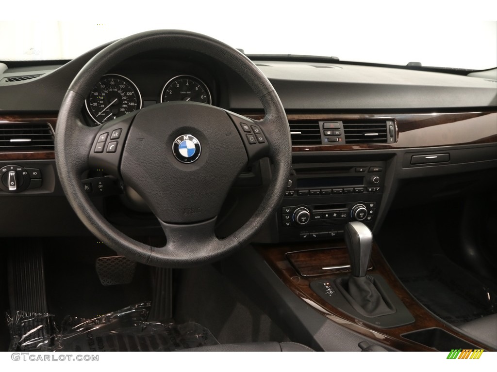 2009 3 Series 328xi Sport Wagon - Black Sapphire Metallic / Black Dakota Leather photo #7