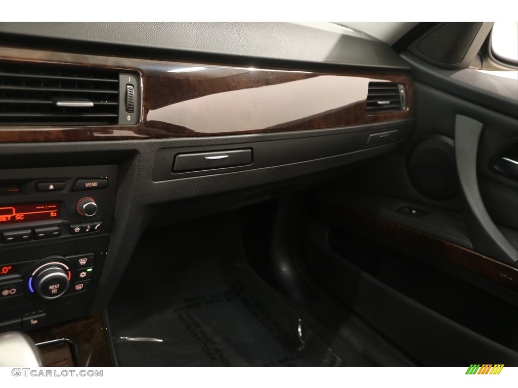 2009 3 Series 328xi Sport Wagon - Black Sapphire Metallic / Black Dakota Leather photo #13