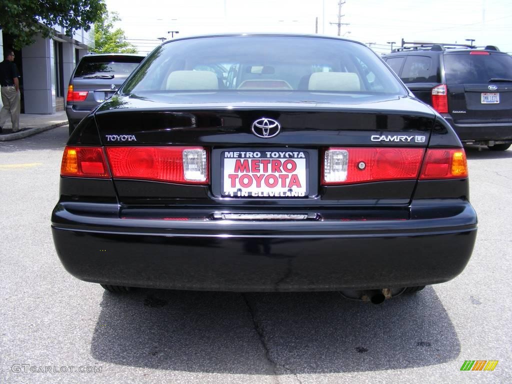 2000 Camry LE - Black / Oak photo #4