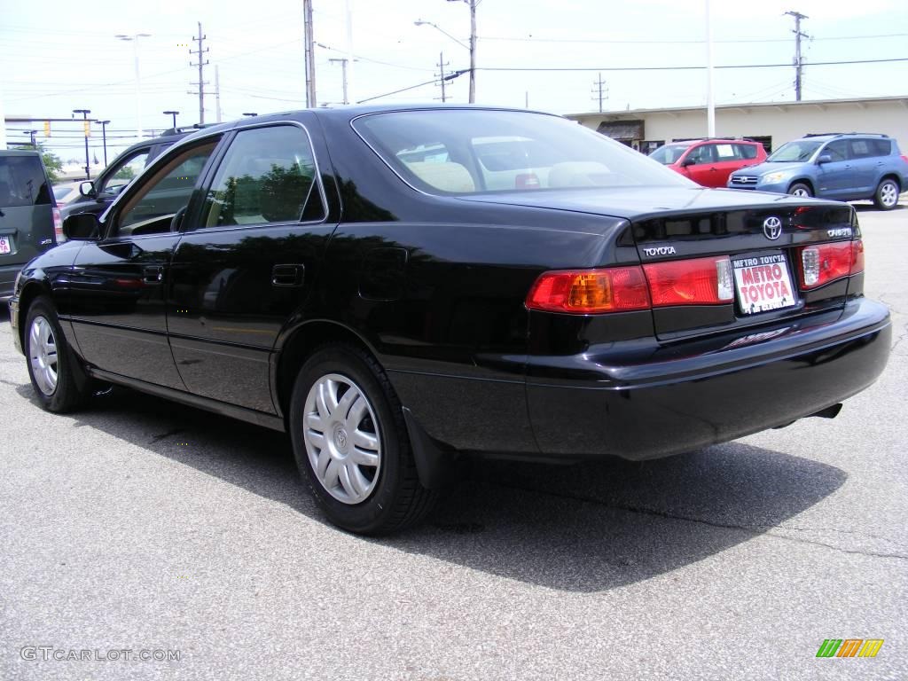 2000 Camry LE - Black / Oak photo #5