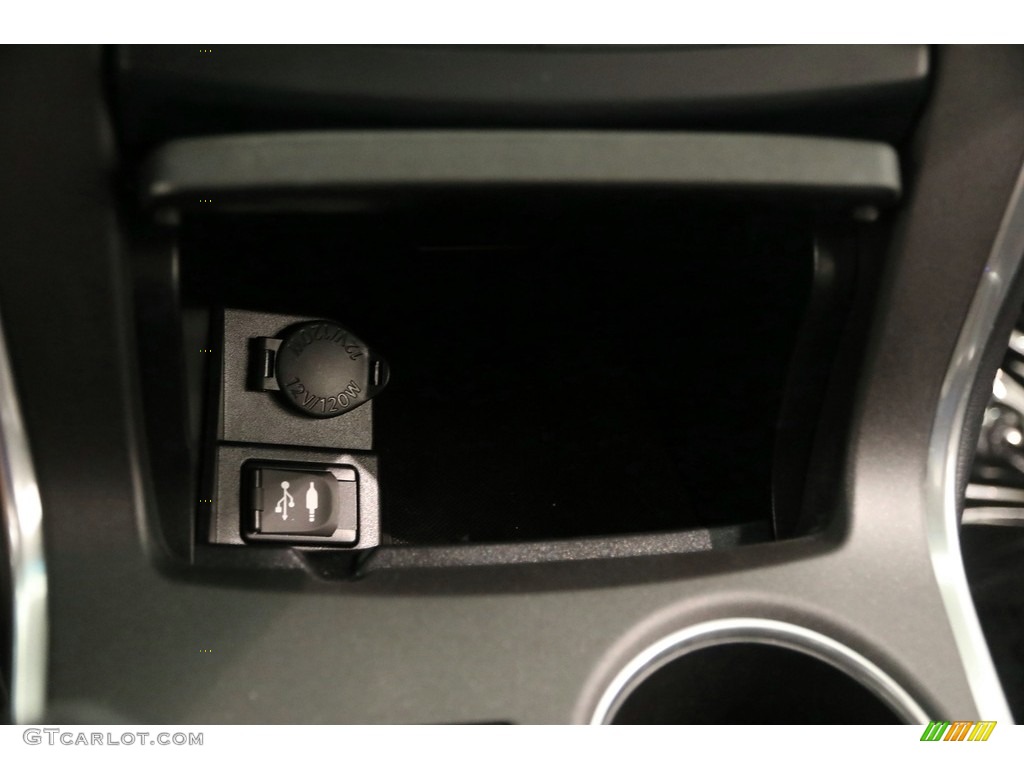 2015 Camry SE - Celestial Silver Metallic / Black photo #12