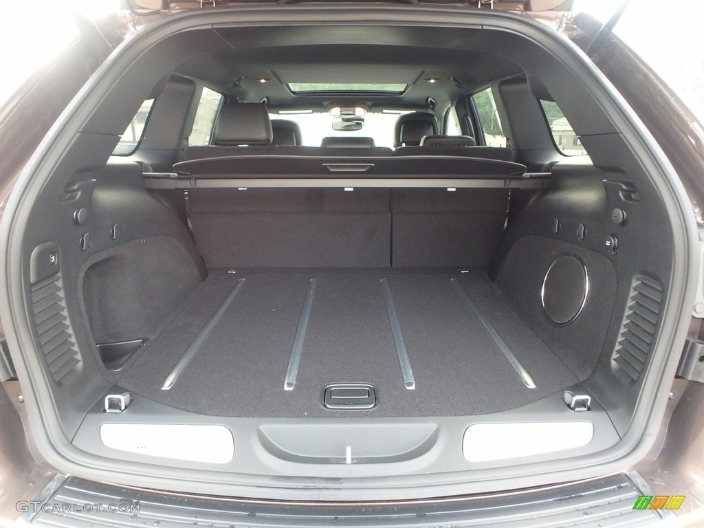 2017 Jeep Grand Cherokee Overland 4x4 Trunk Photo #121522070