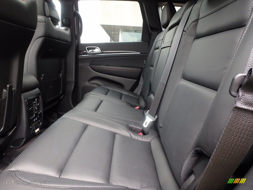 2017 Grand Cherokee Trailhawk 4x4 - Diamond Black Crystal Pearl / Black/Dark Ruby Red photo #9