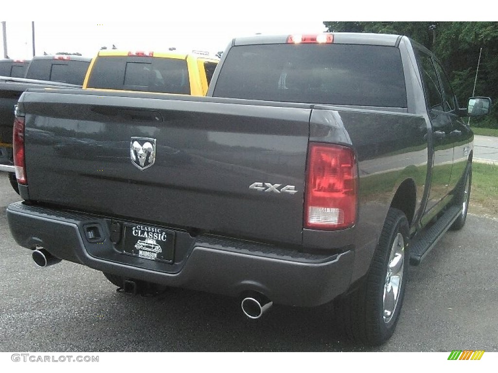 2017 1500 Express Crew Cab 4x4 - Granite Crystal Metallic / Black/Diesel Gray photo #2