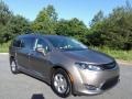 2017 Molten Silver Chrysler Pacifica Touring L Plus  photo #4