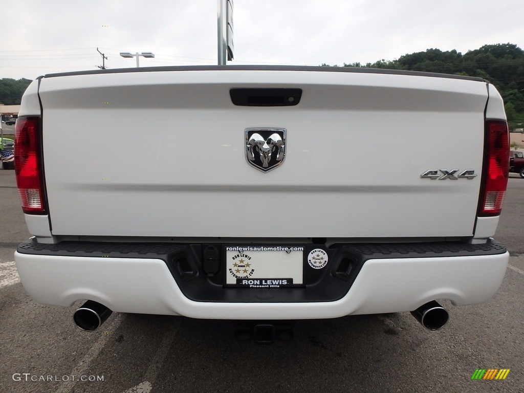 2014 1500 Express Regular Cab 4x4 - Bright White / Black/Diesel Gray photo #4