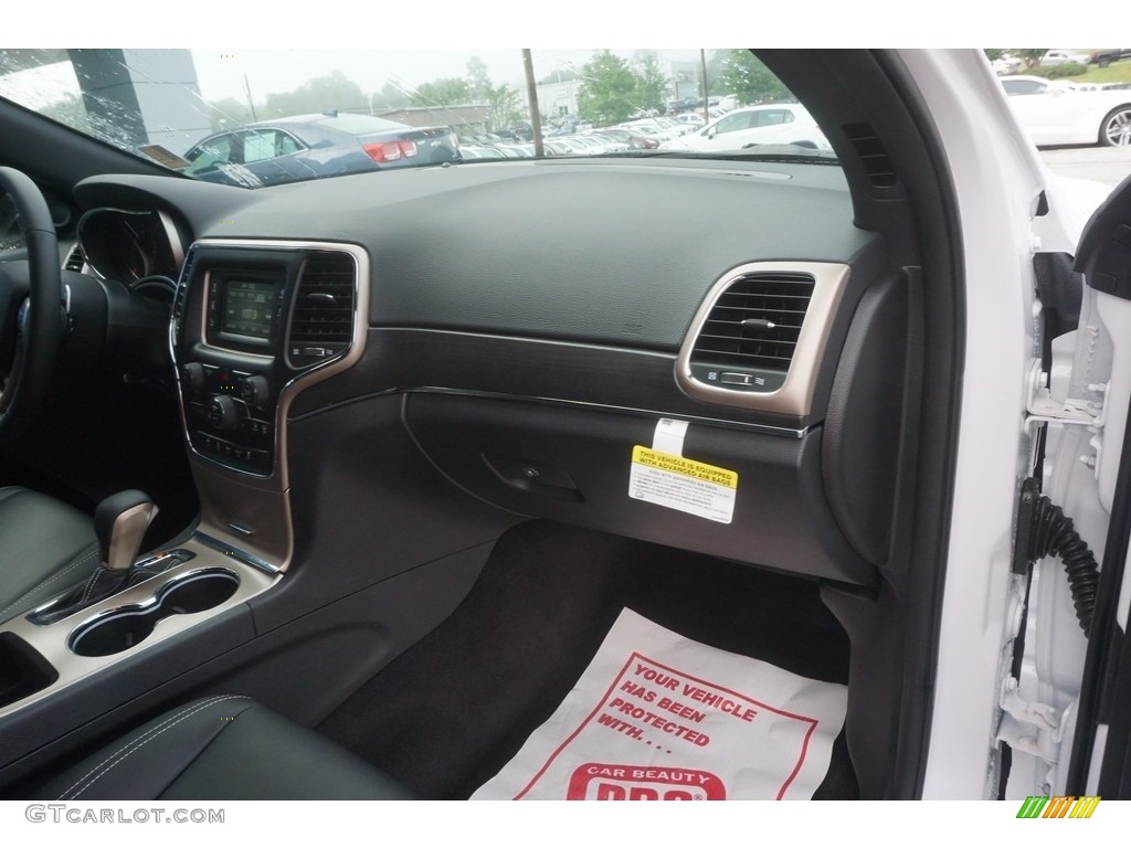 2017 Grand Cherokee Limited - Bright White / Black photo #19