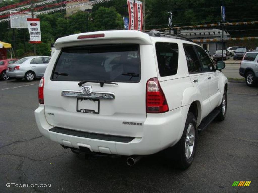 2006 4Runner SR5 4x4 - Natural White / Stone Gray photo #4