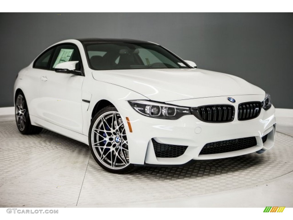 2018 M4 Coupe - Alpine White / Black photo #11