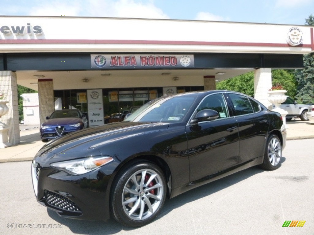 2017 Giulia AWD - Alfa Black / Black photo #1