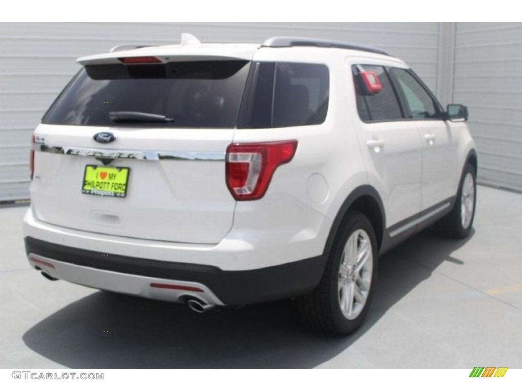 2017 Explorer XLT - White Platinum / Ebony Black photo #7