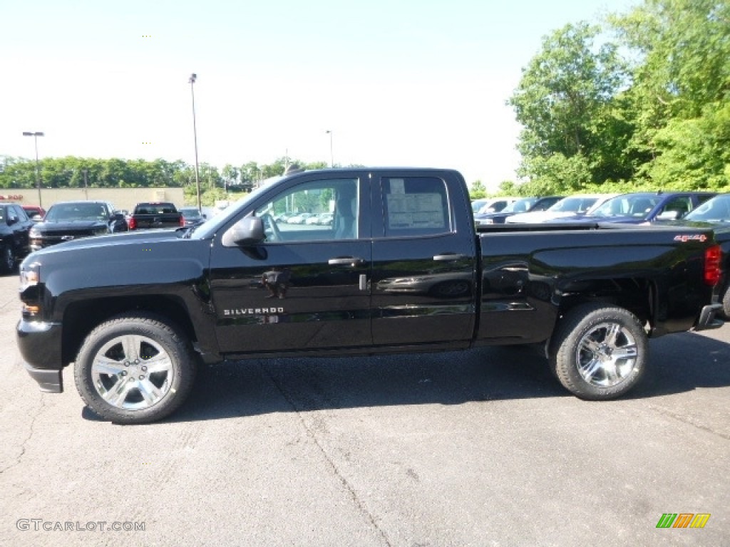 2017 Silverado 1500 Custom Double Cab 4x4 - Black / Dark Ash/Jet Black photo #2