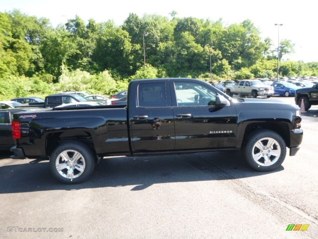 2017 Silverado 1500 Custom Double Cab 4x4 - Black / Dark Ash/Jet Black photo #6