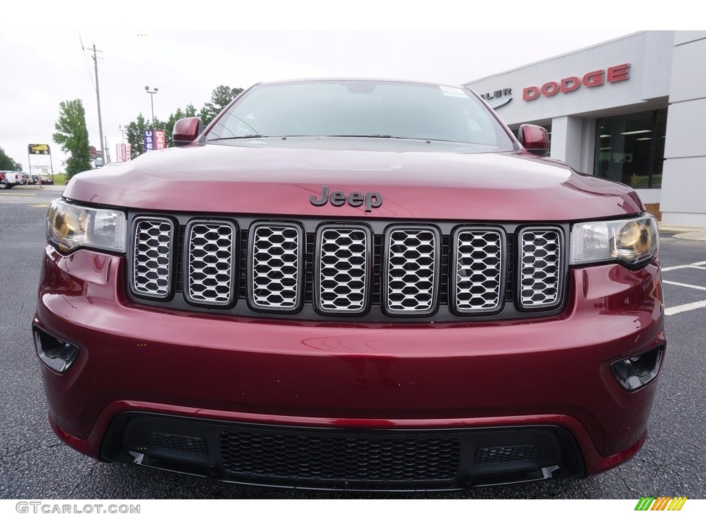 2017 Grand Cherokee Laredo - Velvet Red Pearl / Black photo #2