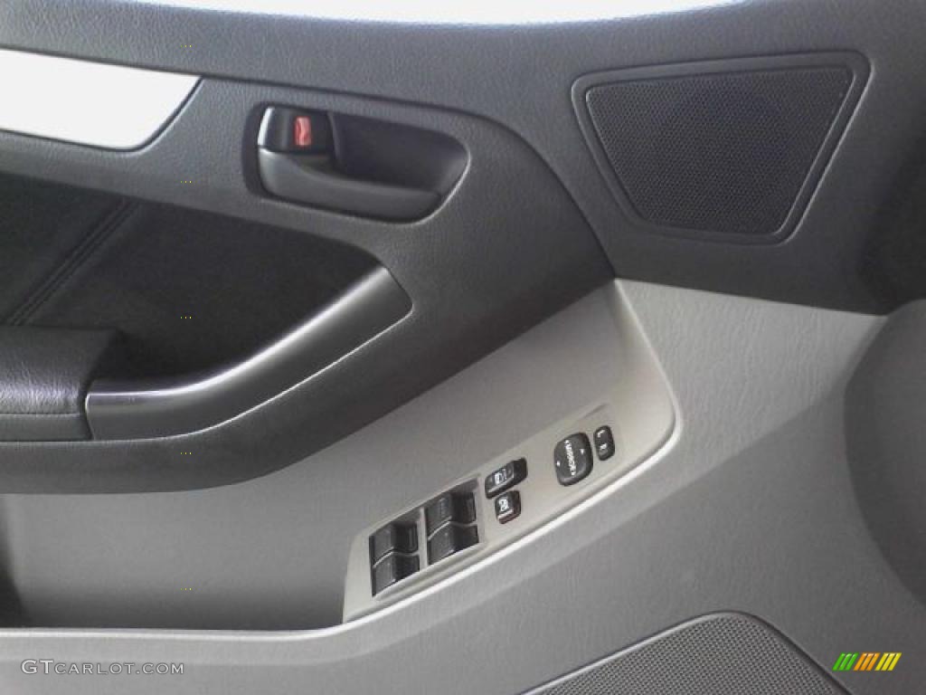 2006 4Runner SR5 4x4 - Shadow Mica / Stone Gray photo #11