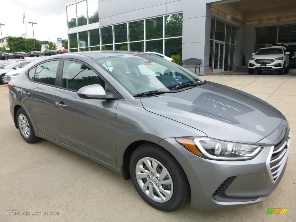 2017 Elantra SE - Gray / Gray photo #3