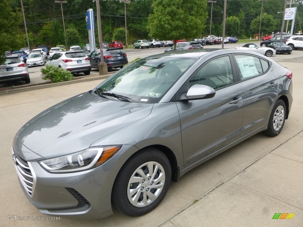 2017 Elantra SE - Gray / Gray photo #5