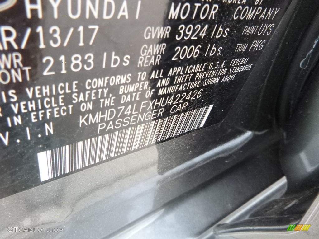 2017 Elantra SE - Gray / Gray photo #12