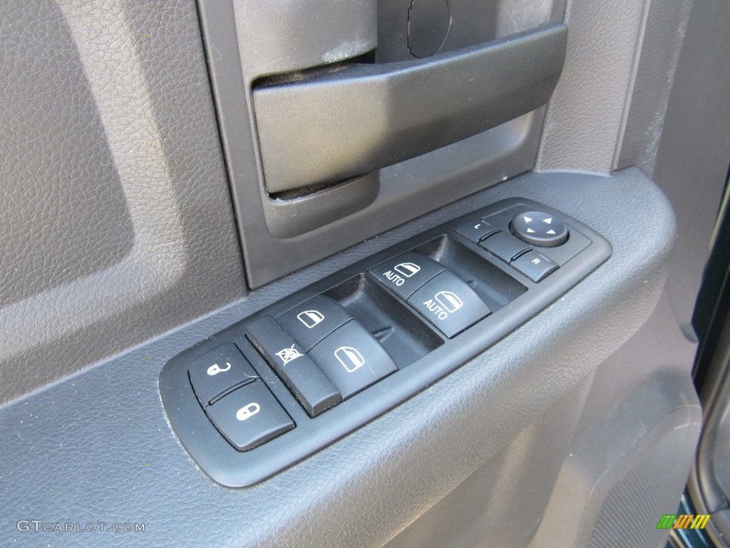 2011 Ram 1500 SLT Crew Cab 4x4 - Hunter Green Pearl / Dark Slate Gray/Medium Graystone photo #23