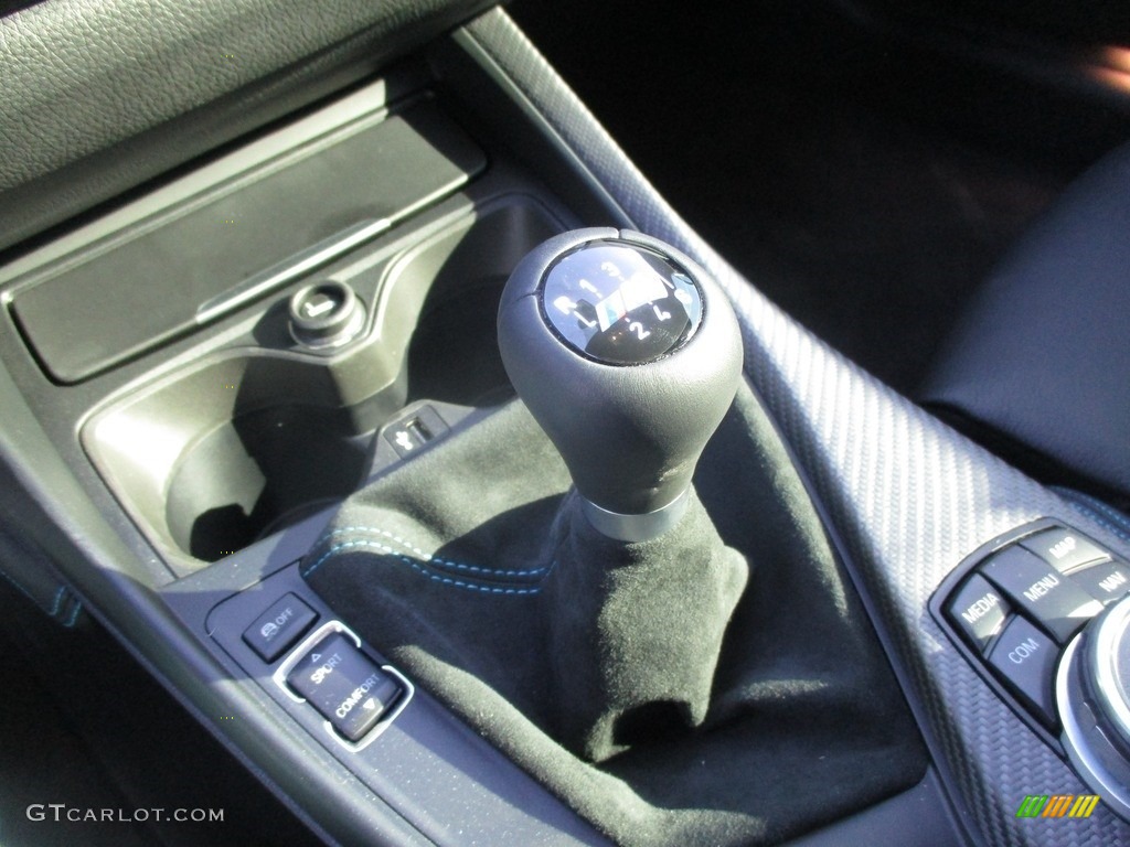 2017 BMW M2 Coupe Transmission Photos