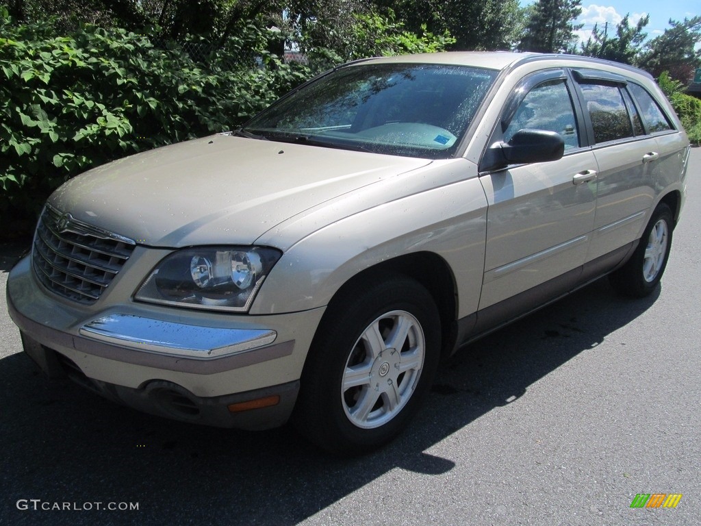 2005 Pacifica Touring - Linen Gold Metallic Pearl / Light Taupe photo #1