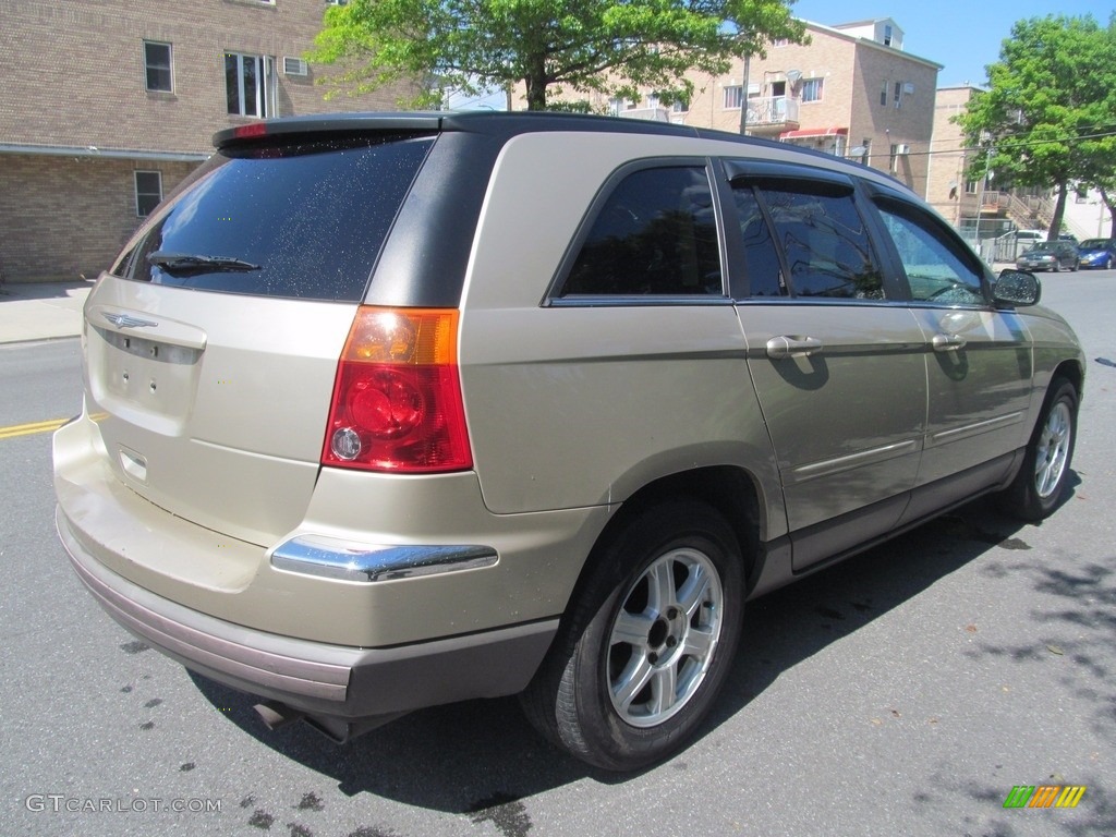 2005 Pacifica Touring - Linen Gold Metallic Pearl / Light Taupe photo #5