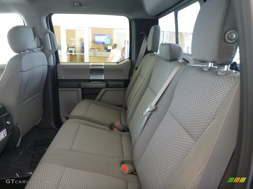 2017 F150 XLT SuperCrew 4x4 - Blue Jeans / Earth Gray photo #7