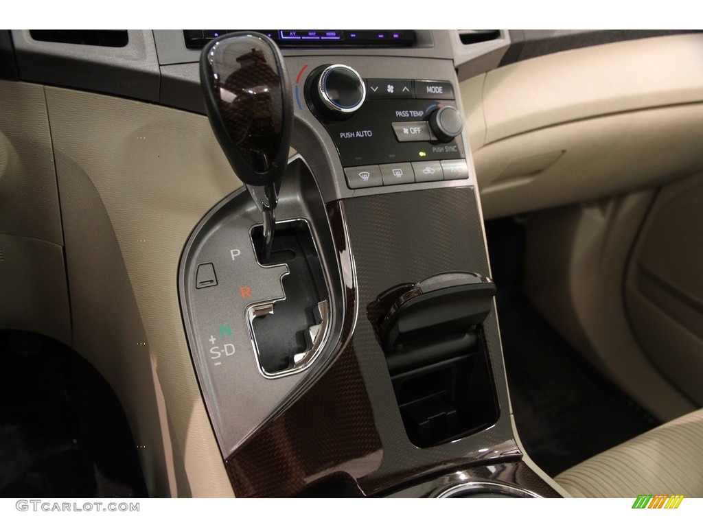 2010 Venza V6 AWD - Sunset Bronze Mica / Ivory photo #21