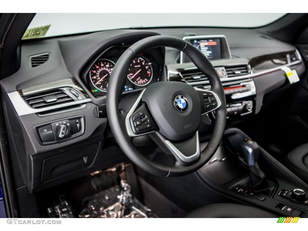 2017 X1 sDrive28i - Mediterranean Blue Metallic / Black photo #5