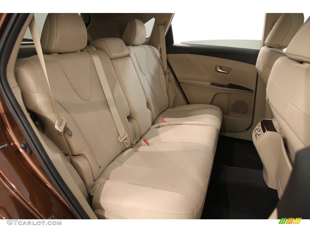 2010 Venza V6 AWD - Sunset Bronze Mica / Ivory photo #25