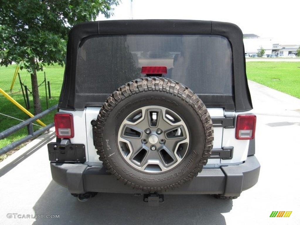 2017 Wrangler Unlimited Rubicon 4x4 - Bright White / Black/Dark Saddle photo #8