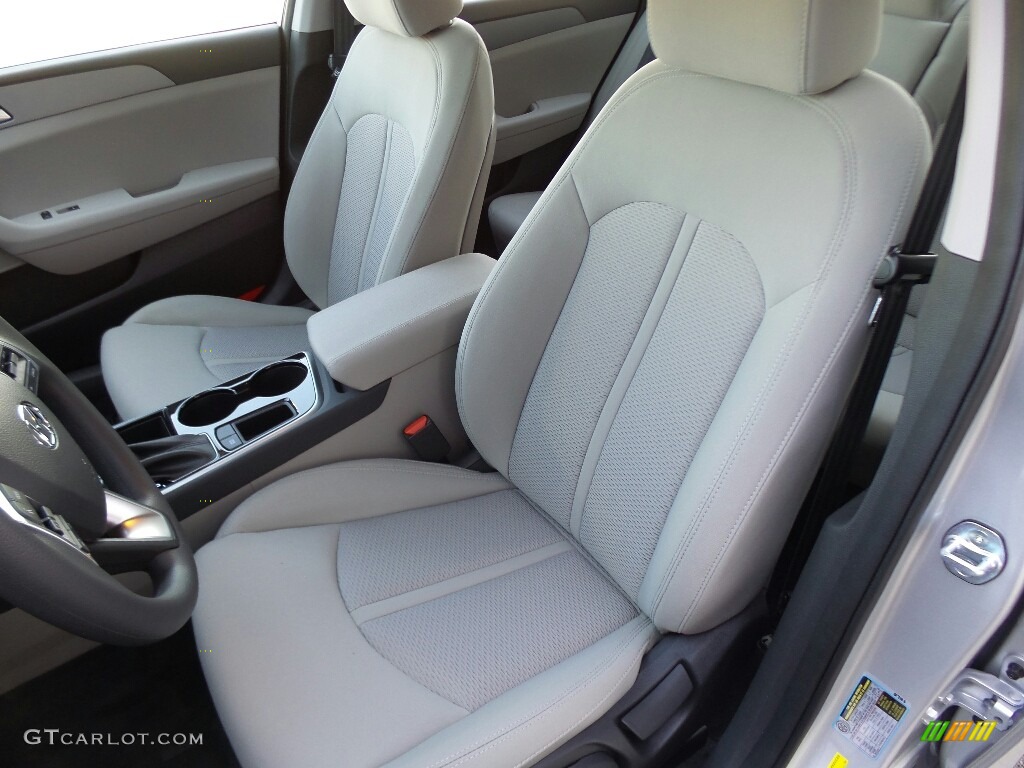 2018 Hyundai Sonata SE Front Seat Photo #121566360