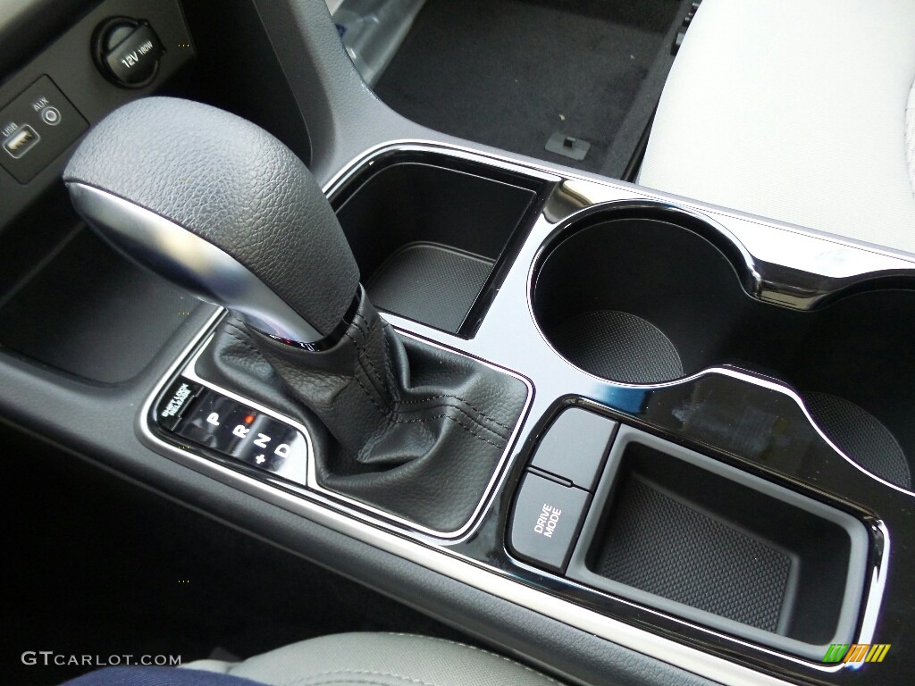 2018 Hyundai Sonata SE Transmission Photos
