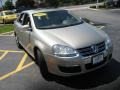 2005 Wheat Beige Metallic Volkswagen Jetta 2.5 Sedan  photo #6