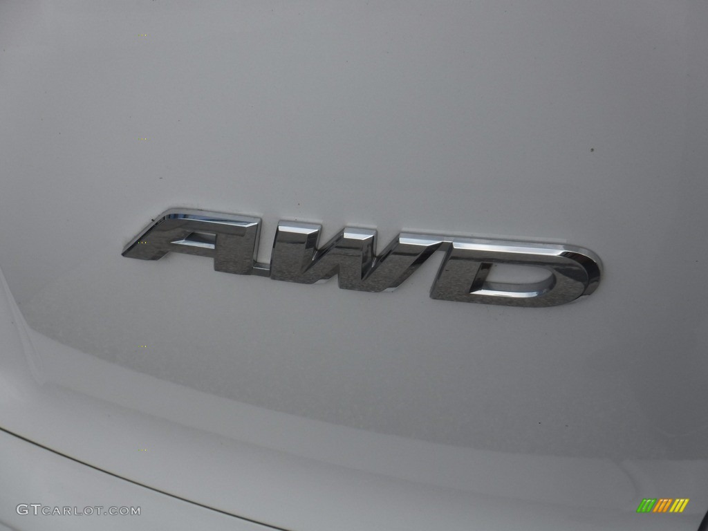 2016 CR-V Touring AWD - White Diamond Pearl / Beige photo #11
