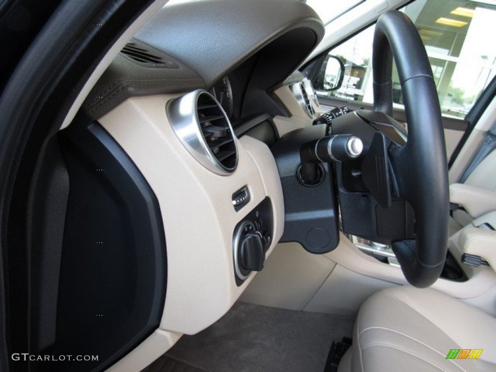 2016 LR4 HSE - Loire Blue Metallic / Almond/Arabica photo #29