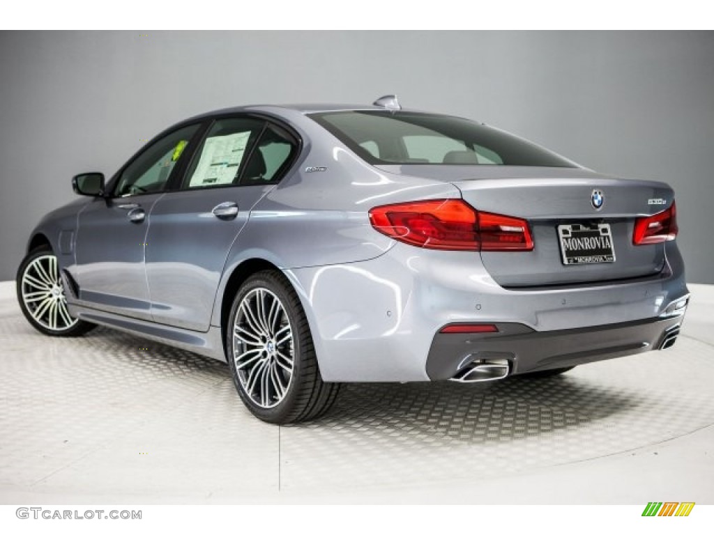 2018 5 Series 530e iPerfomance Sedan - Bluestone Metallic / Black photo #3