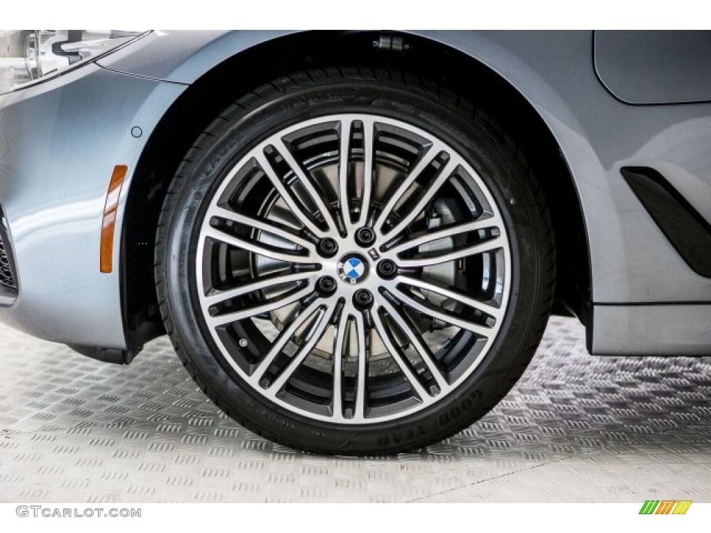 2018 BMW 5 Series 530e iPerfomance Sedan Wheel Photo #121576272