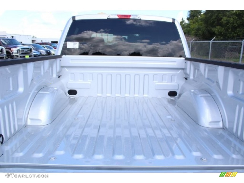 2017 F150 XLT SuperCrew - Ingot Silver / Earth Gray photo #22