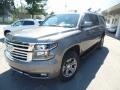 Pepperdust Metallic - Suburban LT 4WD Photo No. 2