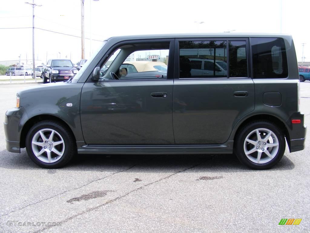 2005 xB  - Camouflage Green / Dark Charcoal photo #6