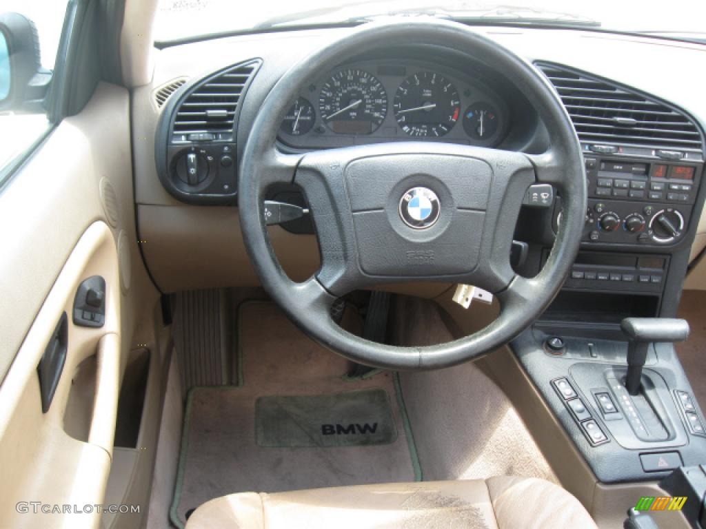 1995 3 Series 325i Sedan - Cosmos Black Metallic / Beige photo #12